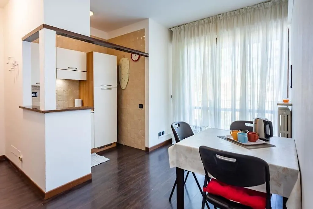 Casa Maggio Con Parcheggio E Pet Friendly! Appartement Verona